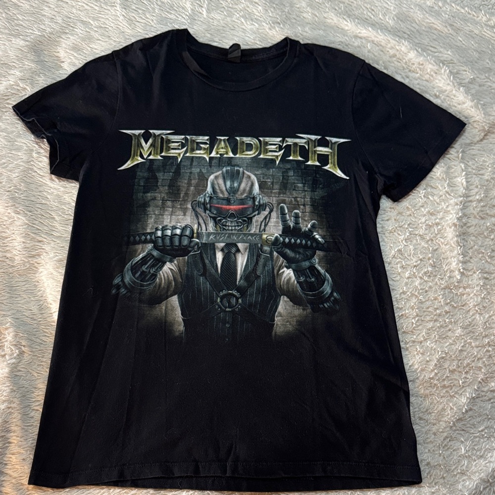 Megadeth Men's Black Graphic Band T-Shirt